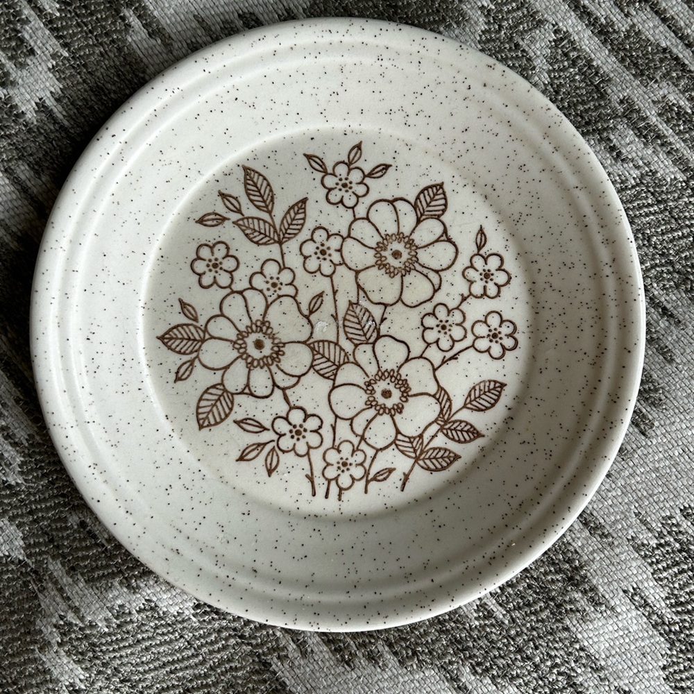 Vintage 1970s Tams Brown Floral Side Tea Dessert Plate Speckled Made In England